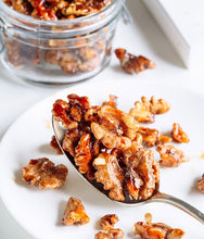Load image into Gallery viewer, Walnuts (Roasted Unshelled)