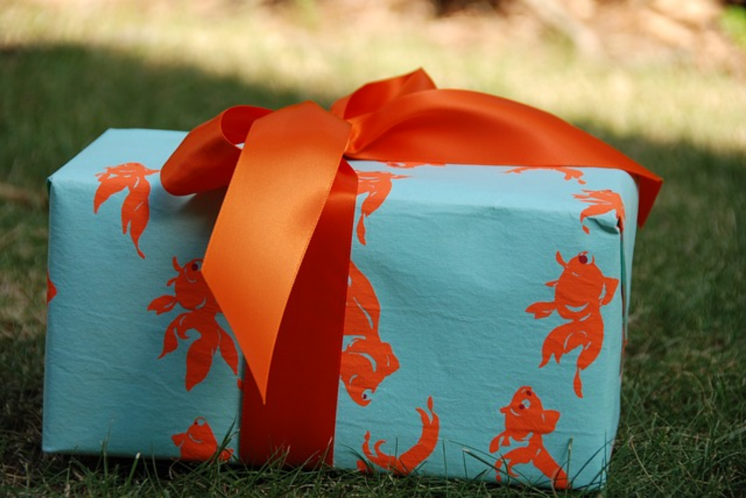 Gift Wrapping