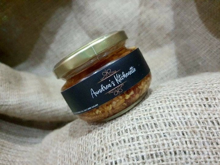 Aundrea's Crispy Chili Garlic Oil