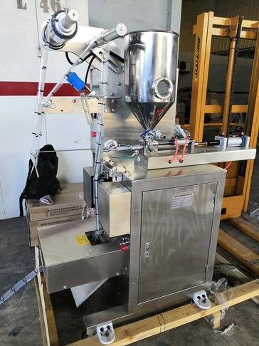 Liquid Packaging Machine