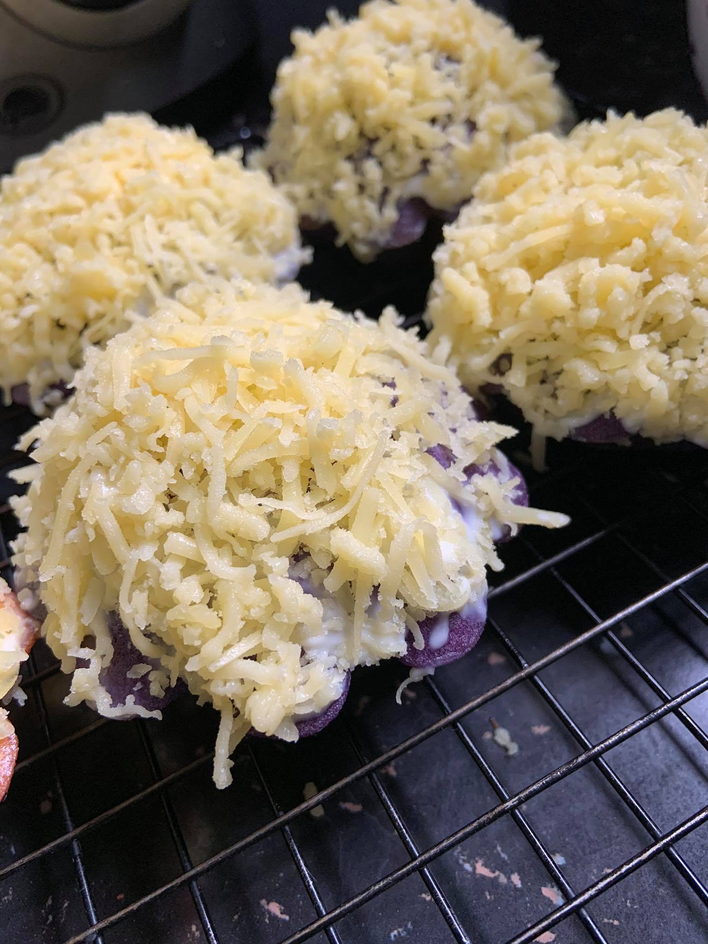 Keto Ensaymada
